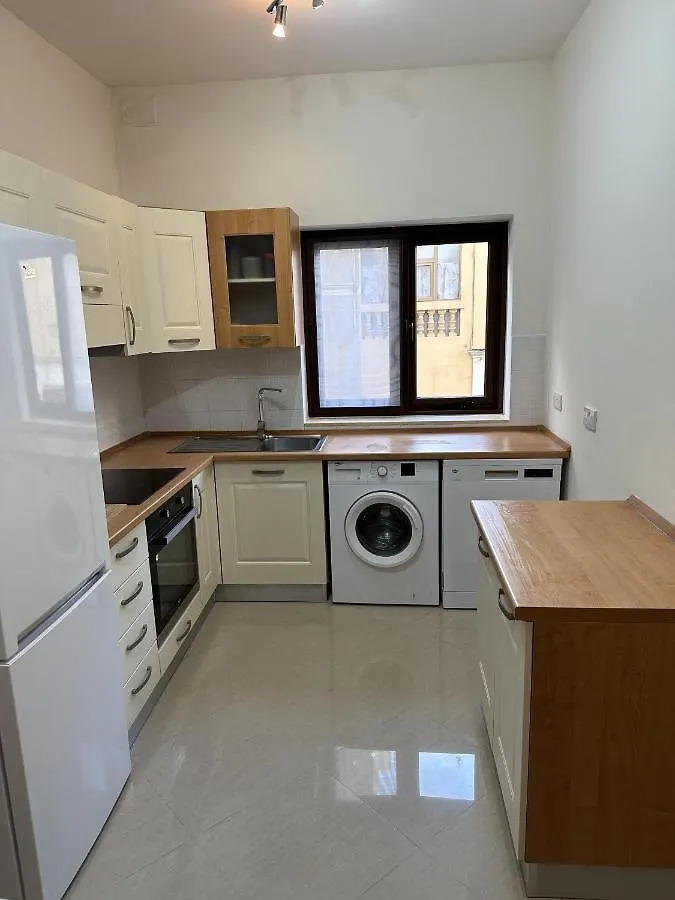 Apartmán Ewa Apt - 3-Bed Near Sliema - St Julians Seafront 0*,  Malta