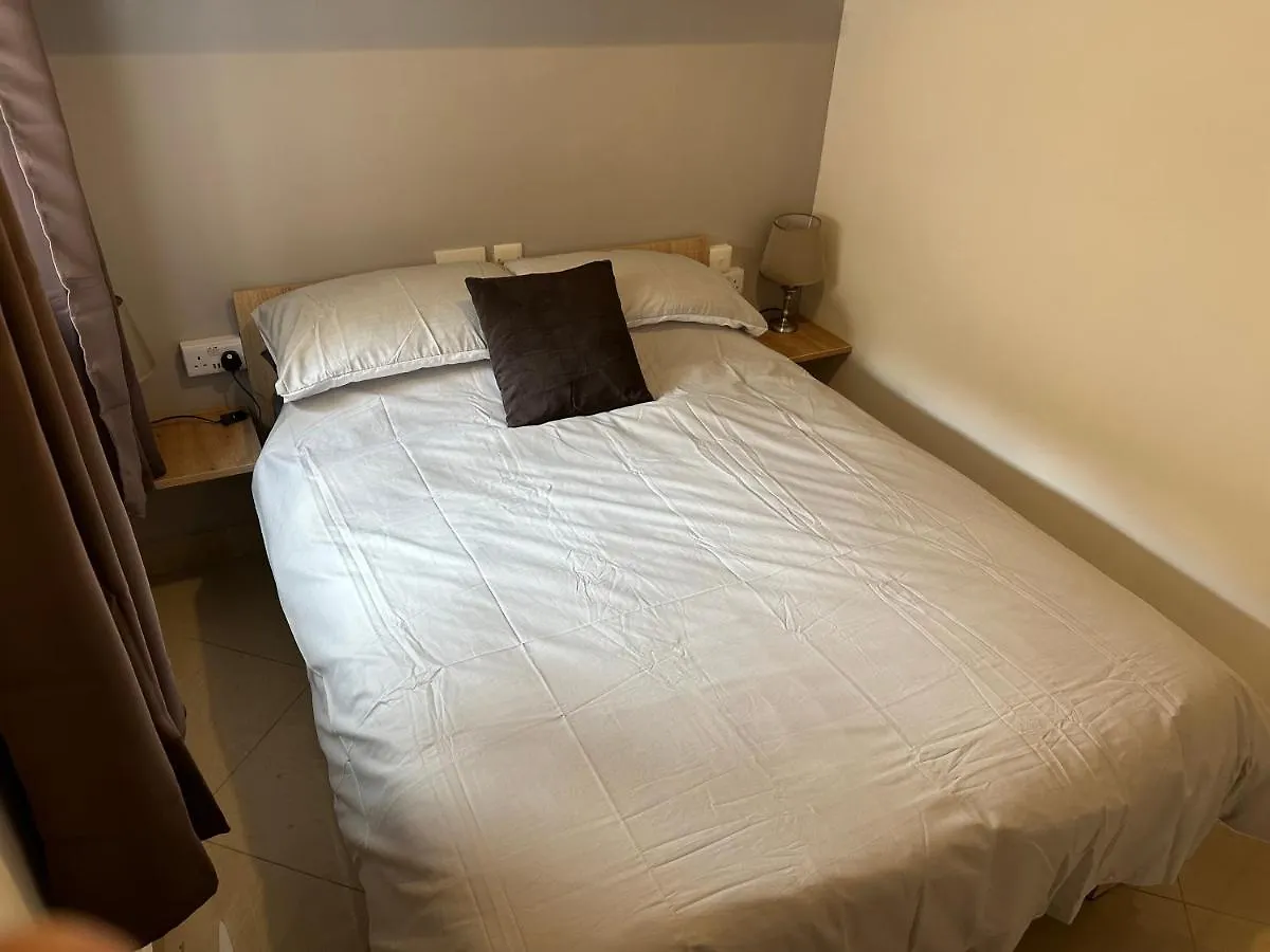 Apartmán Ewa Apt - 3-Bed Near Sliema - St Julians Seafront Malta