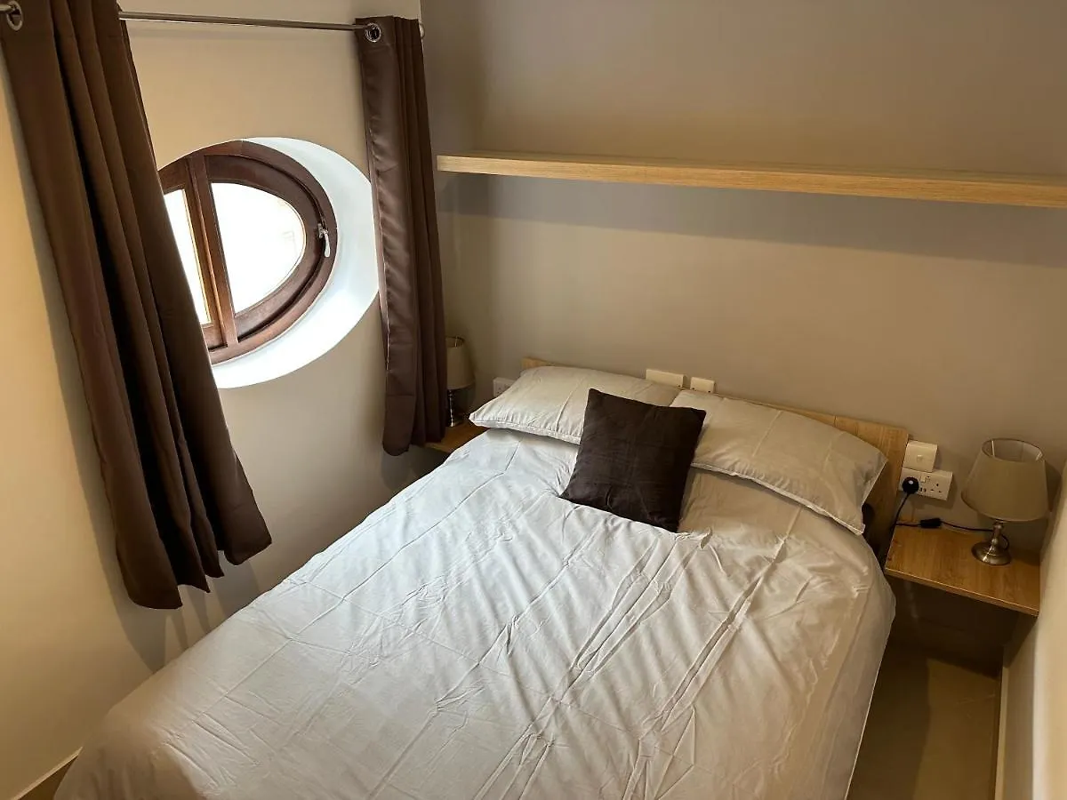 Apartmán Ewa Apt - 3-Bed Near Sliema - St Julians Seafront