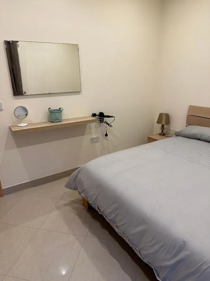 Apartmán Ewa Apt - 3-Bed Near Sliema - St Julians Seafront 0*,