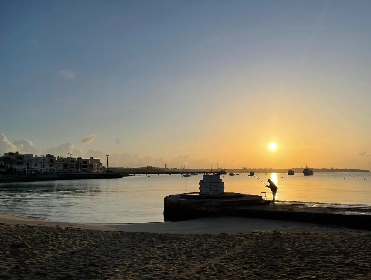 Ewa Apt - 3-Bed Near Sliema - St Julians Seafront Apartment 0*,  Malta